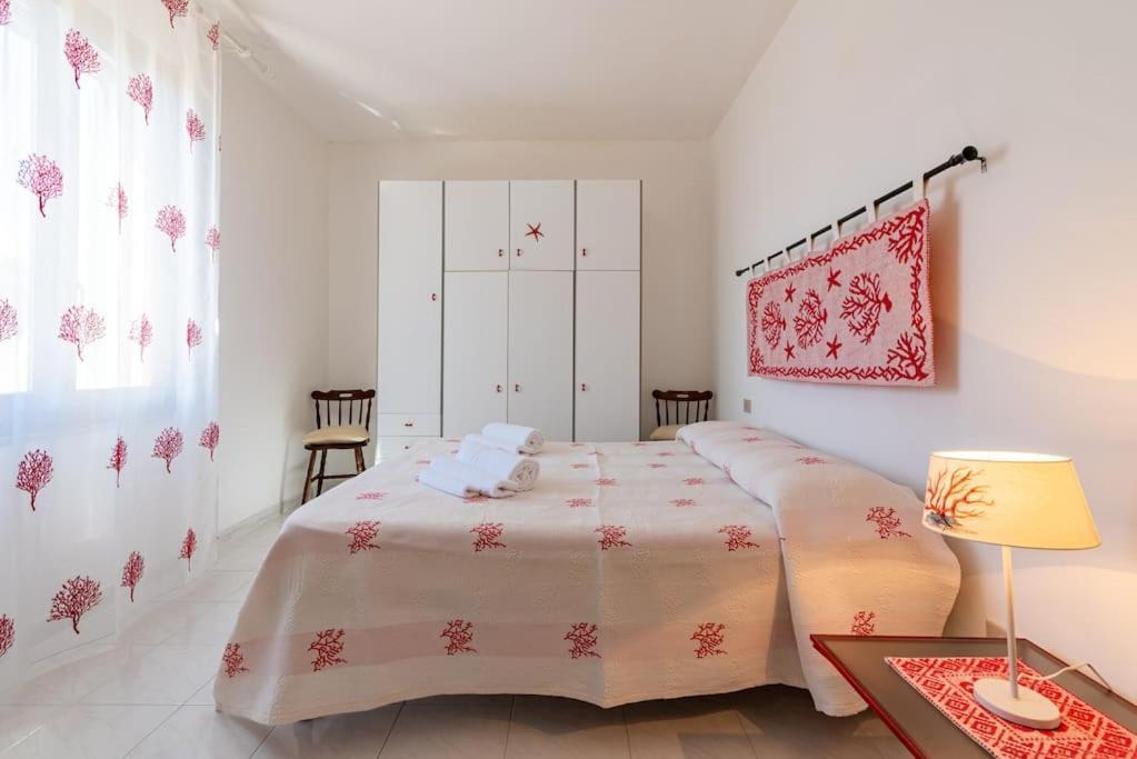 La Lampara - Casa Panoramica 4 Km Dalla Pelosa Stintino Dış mekan fotoğraf