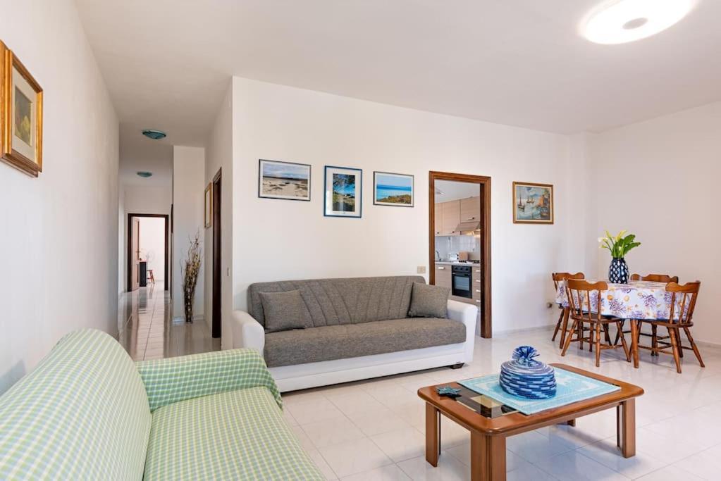 La Lampara - Casa Panoramica 4 Km Dalla Pelosa Stintino Dış mekan fotoğraf